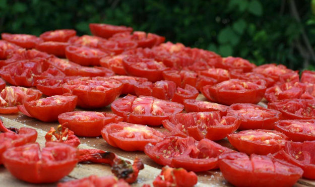 Рецепт Как приготовить вяленые помидоры 1