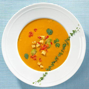 Ужин. Суп из чечевицы и моркови с карри