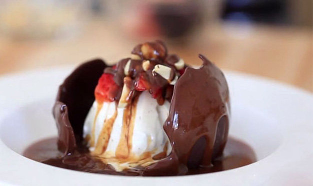 Шоколадный шарик на десерт 1